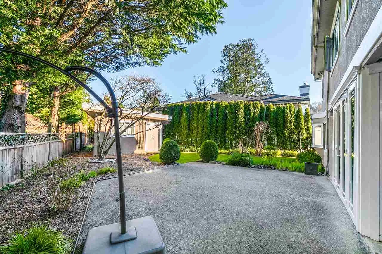 5 bed, 4200 sqft, $6,600 — Photo 3