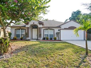 842 SE Damask Ave, Port Saint Lucie, FL 34983