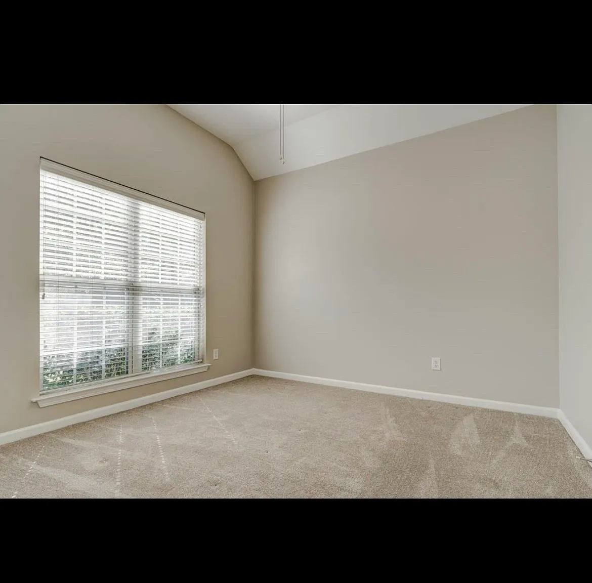 117 Calumet Dr — Photo 4