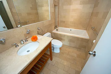 Rented by Nolita Group