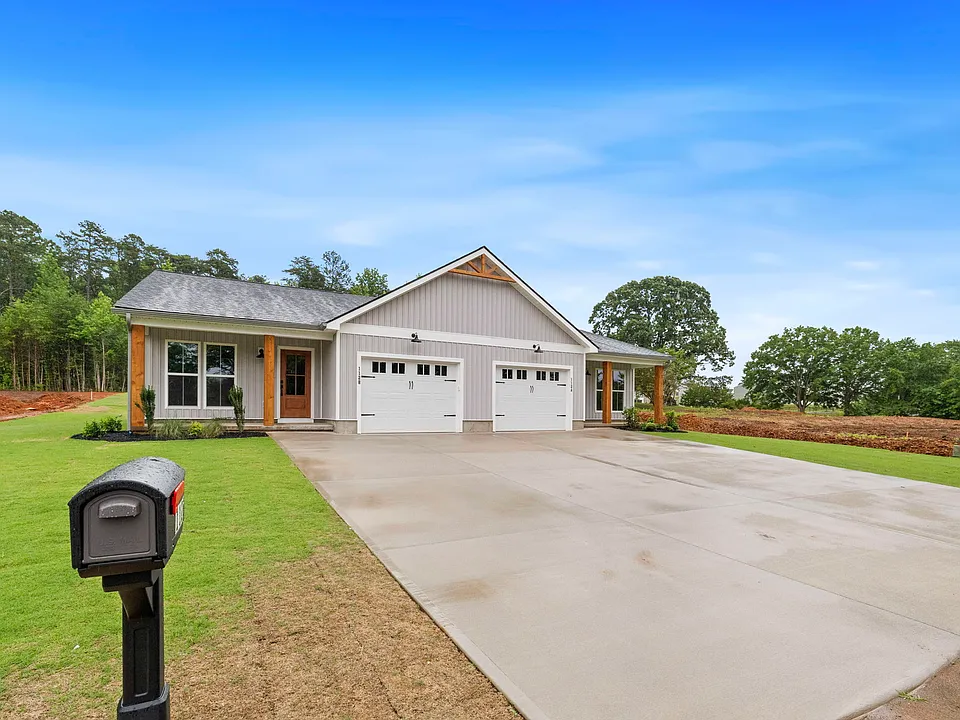 112 Bedrock Rd #A