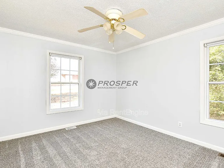 1082 Hampton Rd — Photo 33
