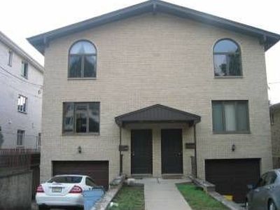 32 E Harwood Ter, Palisades Park, NJ, 07650