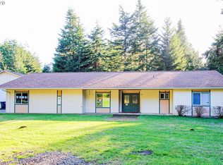 90814 Sawali Ln, Coos Bay, OR 97420