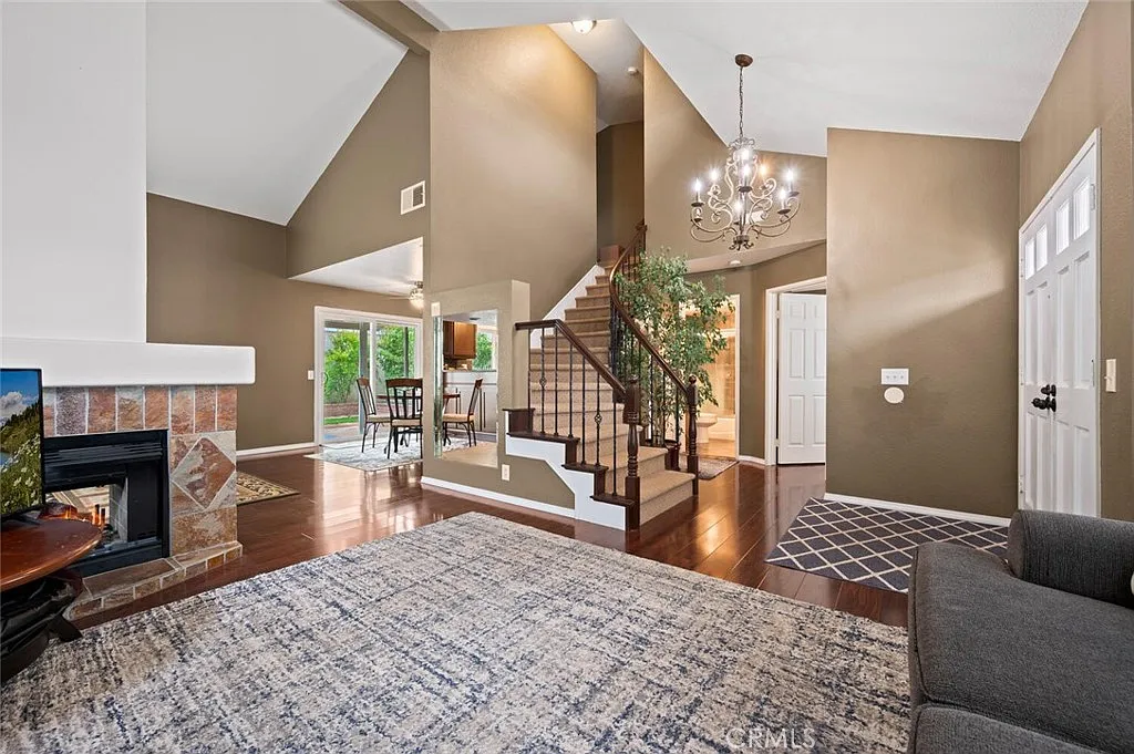 4 bed, 1546 sqft, $4,900 — Photo 4