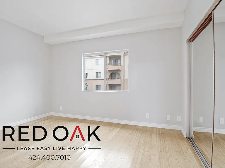 2463 Sawtelle Blvd #202 — Photo 13