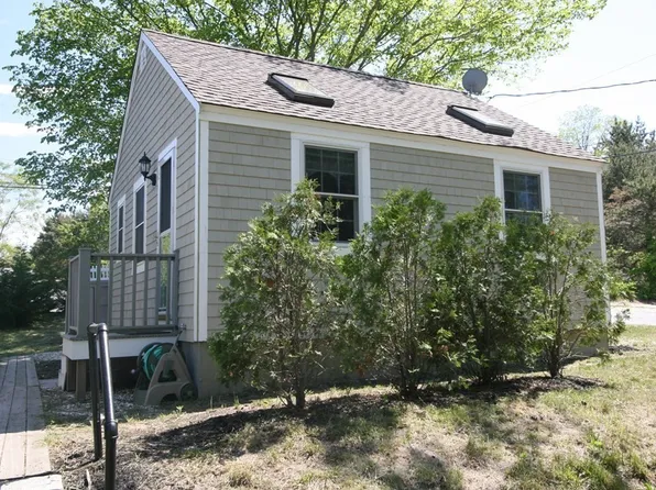 11 Hughes Rd Unit 1, Truro, MA 02666