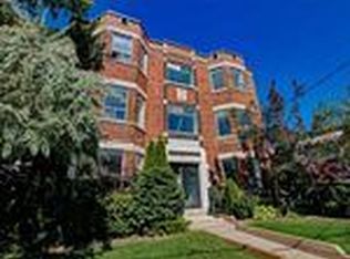 204 Kingston Rd #203, Toronto, ON M4L 1S7