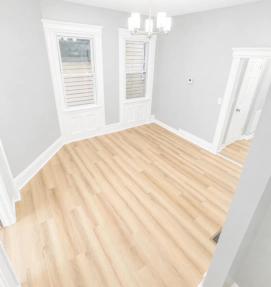 3 bed, 1100 sqft, $2,145 — Photo 4