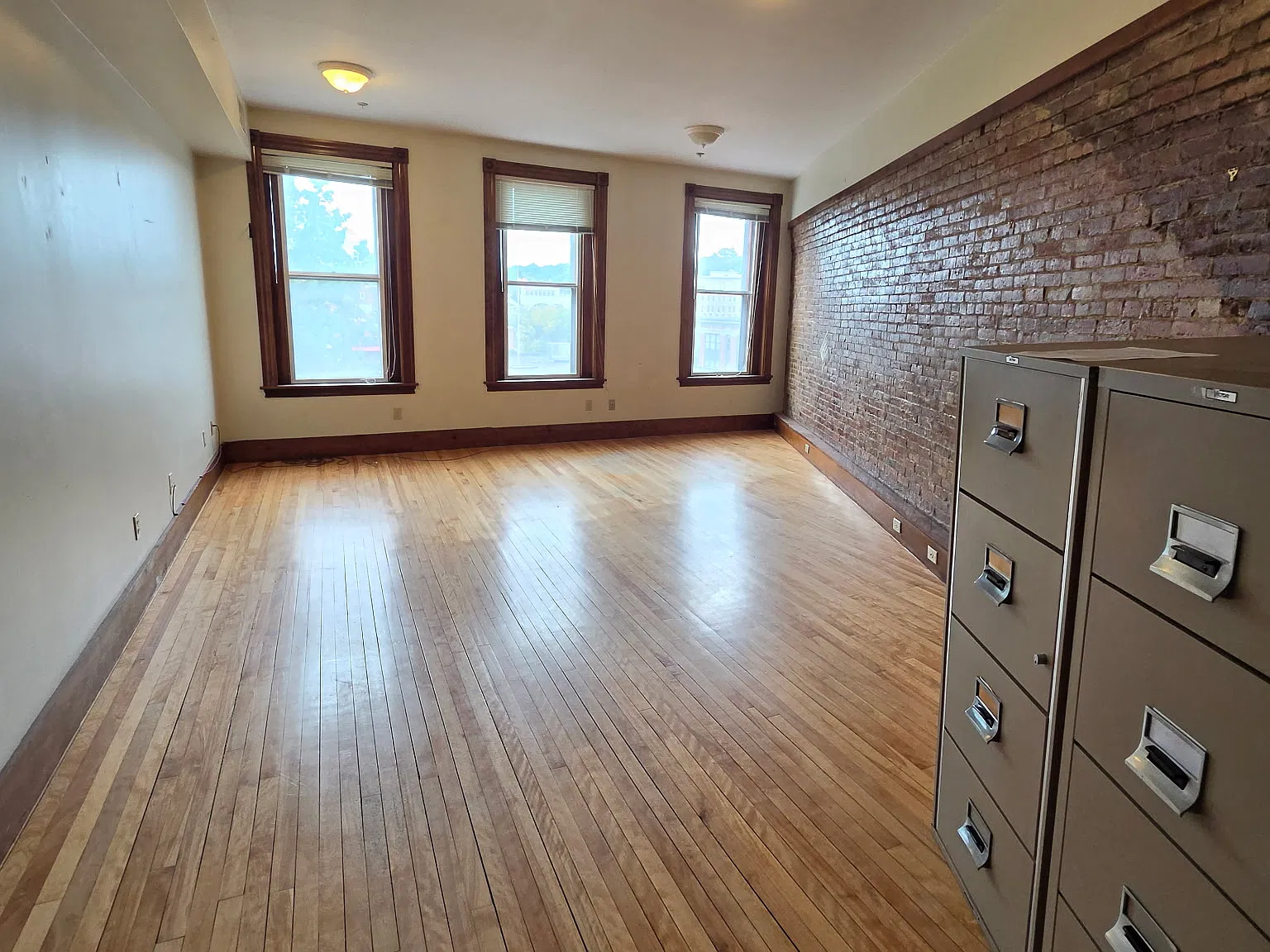 3 bed, 753 sqft, $850 — Photo 4