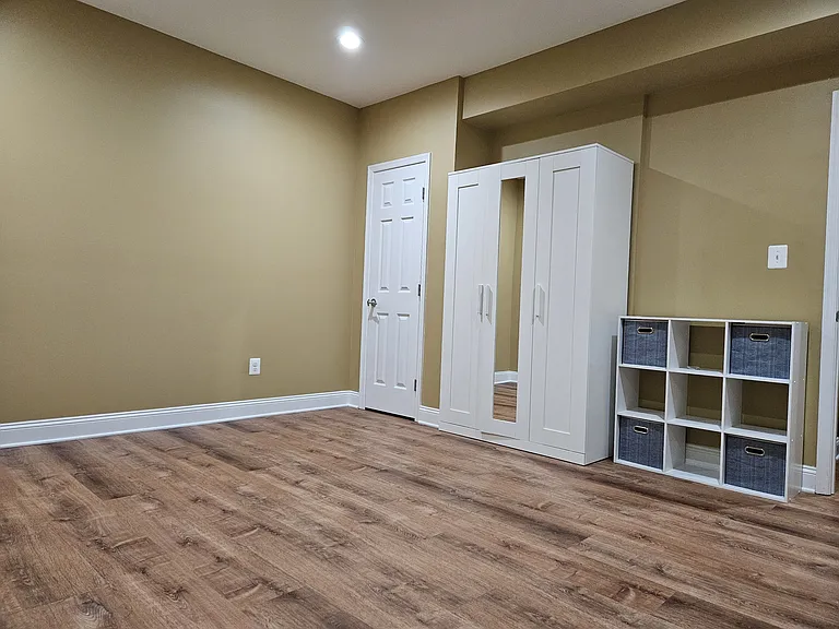 10801 Valley Falls Ct — Photo 4