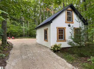 7030 Creighton Rd SW, South Boardman, MI 49680