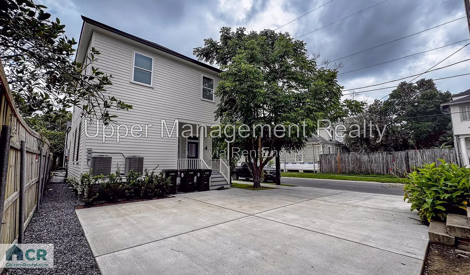 4 bed, 2.0 bath, $6,800 — Photo 1