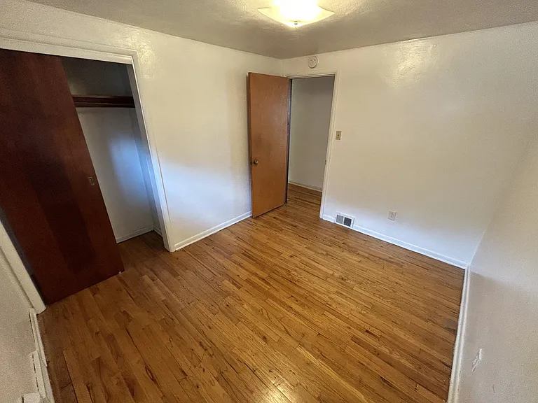 1617 Basil St — Photo 11
