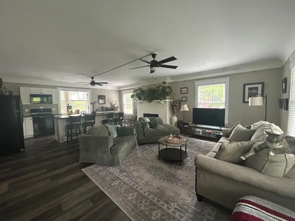 365 Summer St Unit 7, Springfield, VT 05156