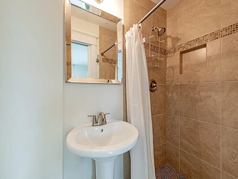 27506 Hickory Blvd — Photo 19