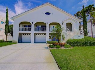 717 Ponce De Leon Dr, Tierra Verde, FL 33715