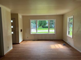 706 Whiting Ave, Iowa City, IA 52245