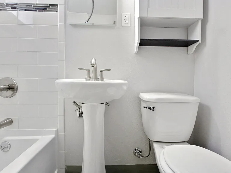 Xanadu Apartment Homes — Photo 9