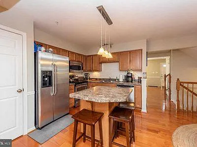 7058 Oak Grove Way — Photo 10