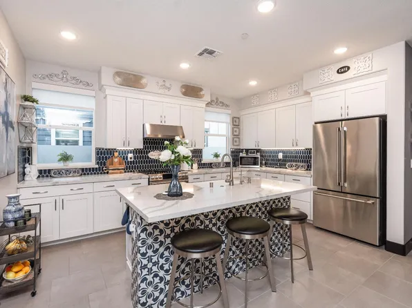 324 Pear Tree Terrace #D, Napa, CA 94558