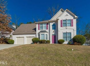 6758 Winterberry Ridge Dr, Stone Mountain, GA 30087