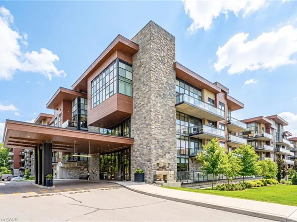 1575 Lakeshore Rd W Unit Gr26, Mississauga, ON L5J 0B1