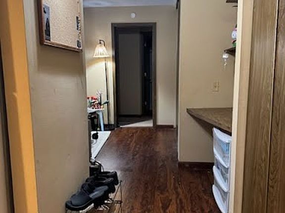 3rd image of 930 Westbrooke Way APT 2