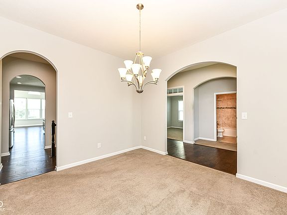 3rd image of 2564 Tangleridge Ln