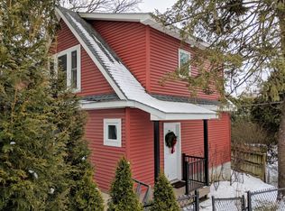 1707 1/2 Rochester Ct, Iowa City, IA 52245