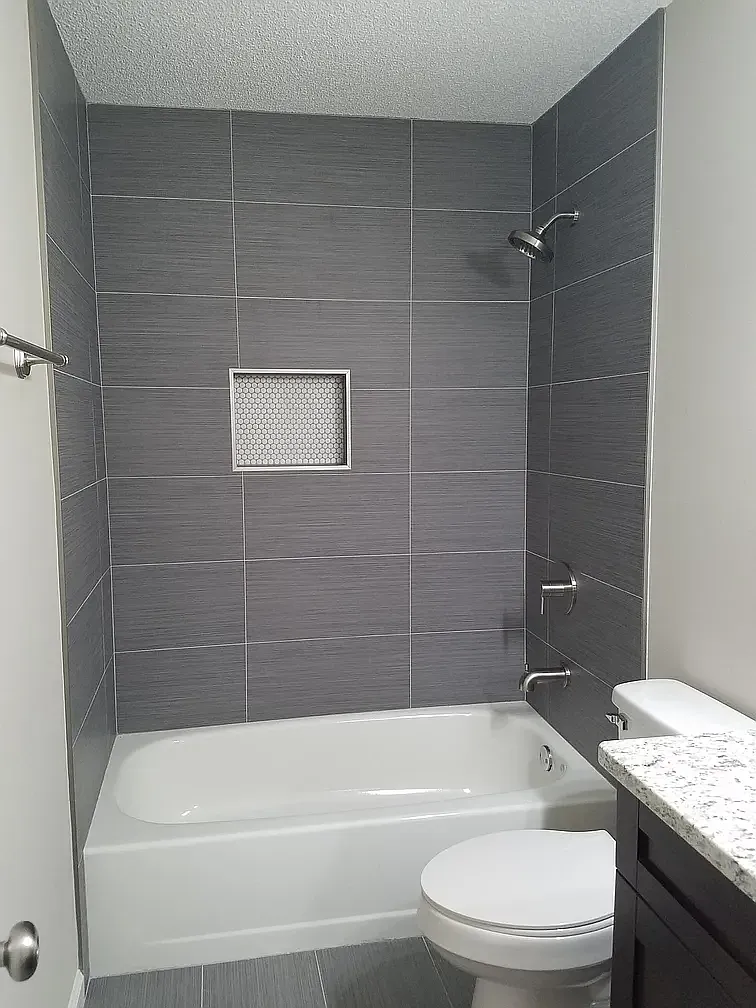 3 bed, 1200 sqft, $1,800 — Photo 2