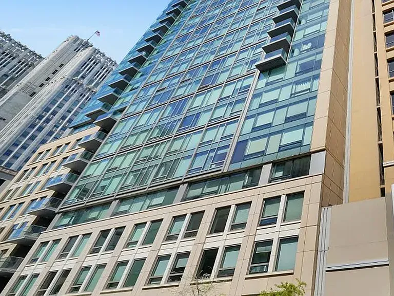 1 Hawthorne St #2J — Photo 25