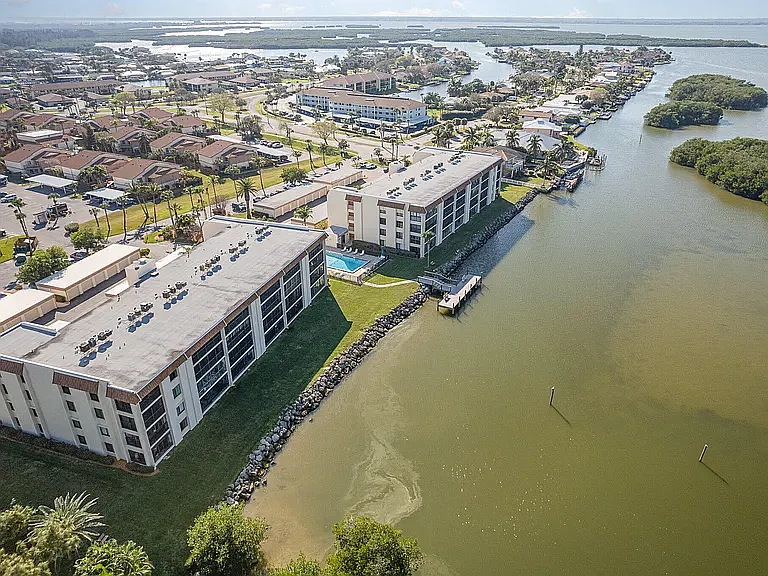 200 S Banana River Blvd — Photo 3