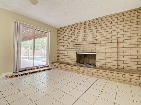 4th image of 4319 W Mercer Ln