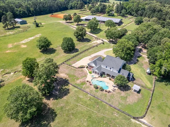 1852 Northridge Rd, Longview, TX 75605