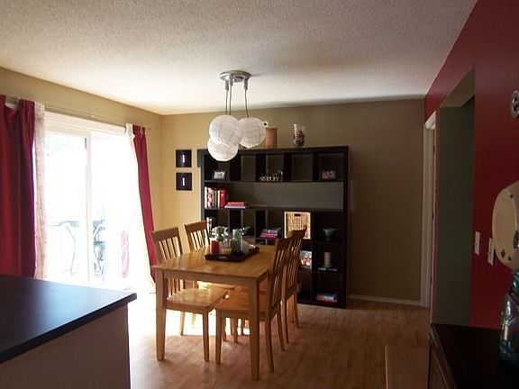 4th image of 297 River Woods Ln
