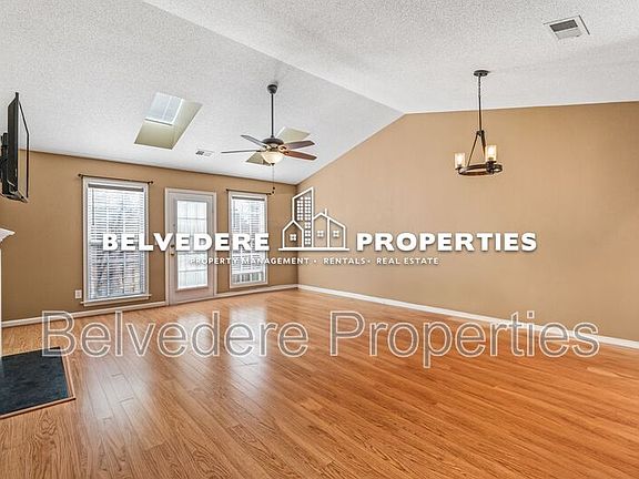 4th image of 4406 Single Tree Ln