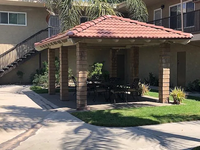1418 S Orange Ave #11 — Photo 12