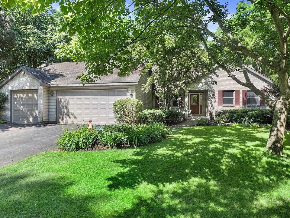 1st image of 9240 400th AVENUE