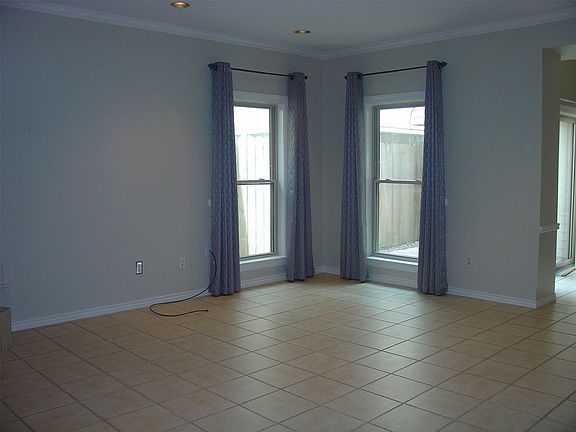 4th image of 6320 1st St