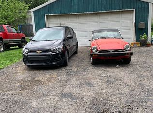 815 Monroe St, Carleton, MI 48117