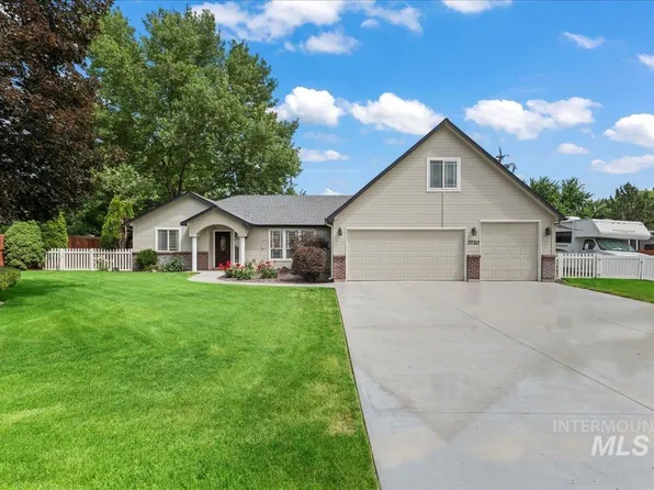 3720 E Kings Gate Dr, Nampa, ID 83687