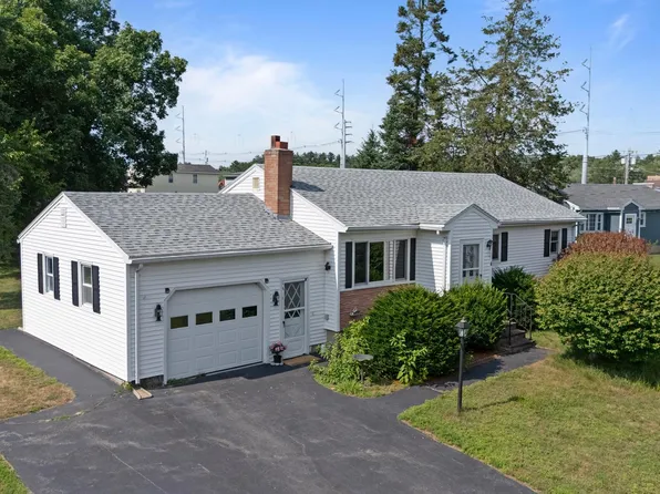 4 Barron Avenue, Salem, NH 03079