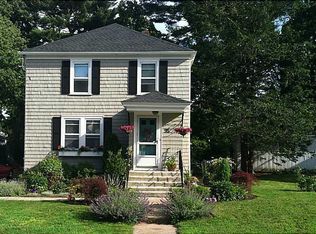 95 Chace Ave, Providence, RI 02906