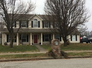 419 Crown Ct, Versailles, KY 40383