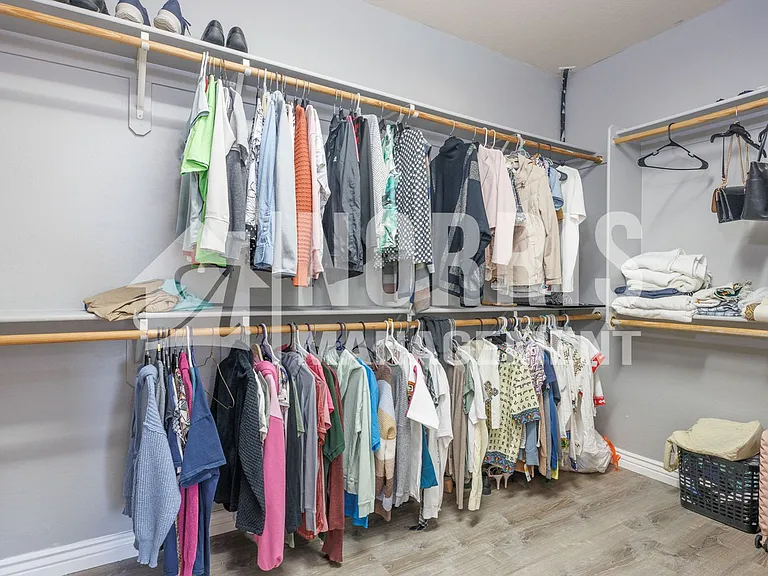 311 W Blue Lagoon Dr — Photo 55