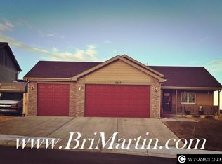 5830 Fountain Ln, Casper, WY 82601