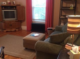 2 Pine St APT 1W, Stoneham, MA 02180