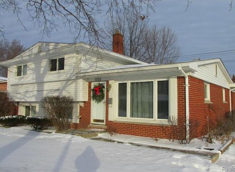 1st image of 1323 Gault Dr