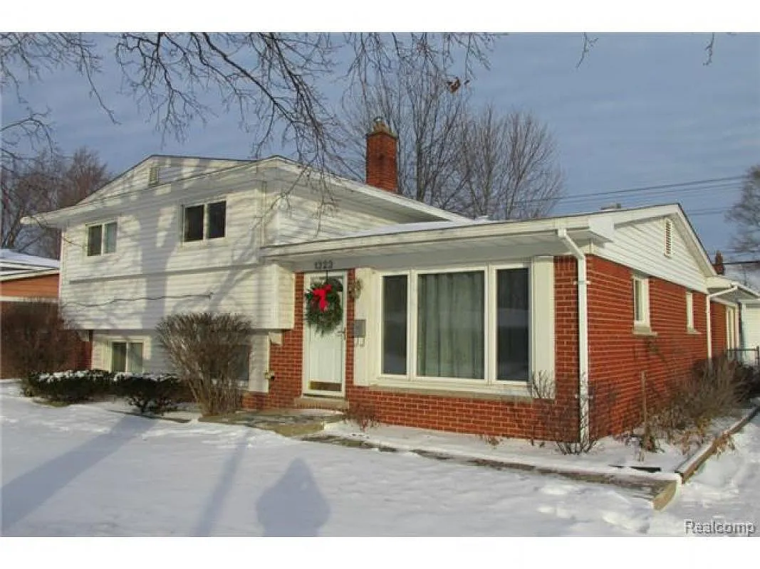 1323 Gault Dr photo 1